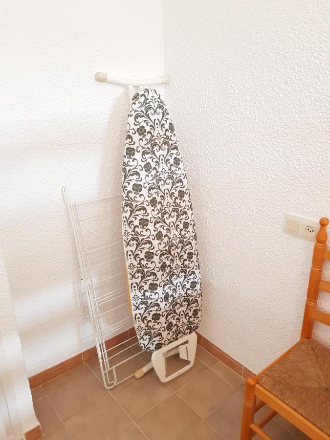 Apartamento Badia 24 เอมปูเรียบราบา ภายนอก รูปภาพ